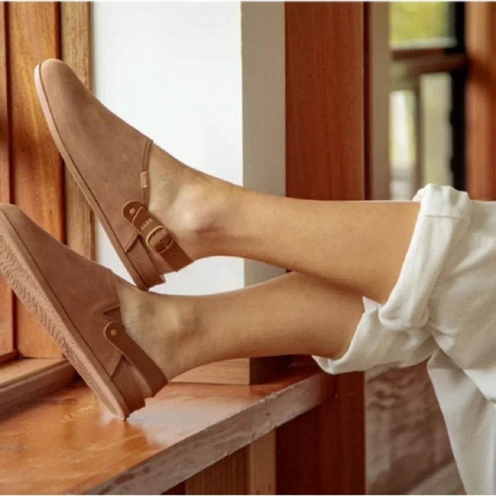 Reef Cushion Sage SE Suede‎ Sand Color Clog Slip-On Woman’s Size 11 - Picture 9 of 9